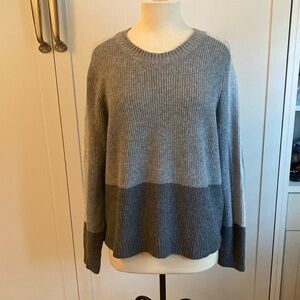 Super soft Pinque sweater